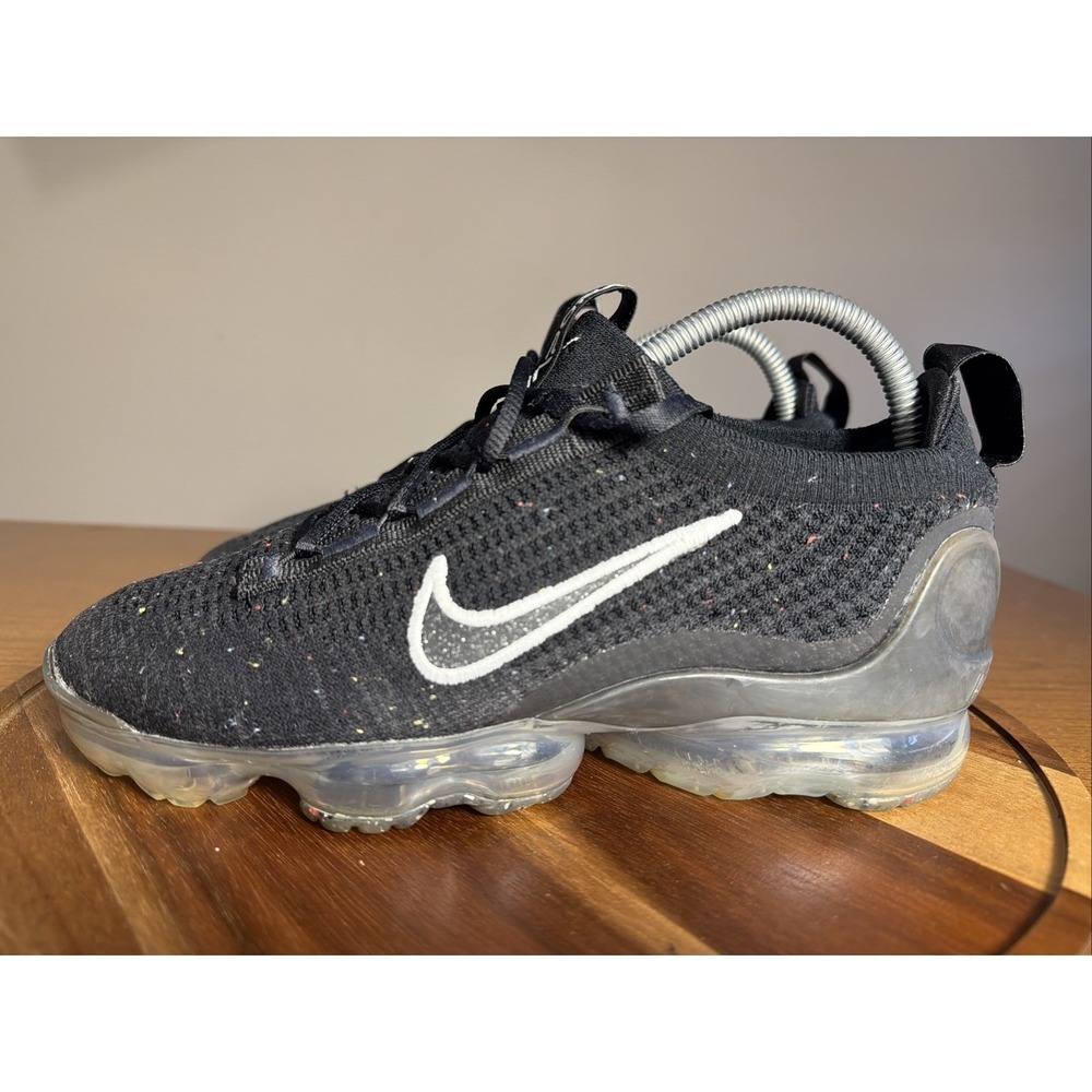 Nike Air Vapormax 2021 Flyknit Womens Black Metallic Silver DC4112-002 Size 8